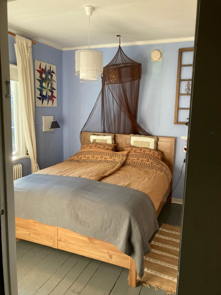Master bedroom